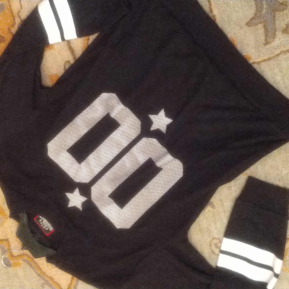 Fun Bleeker and Mercer jersey with mesh overlay